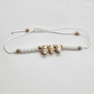 NEW 3 Seashell with white Bracelet